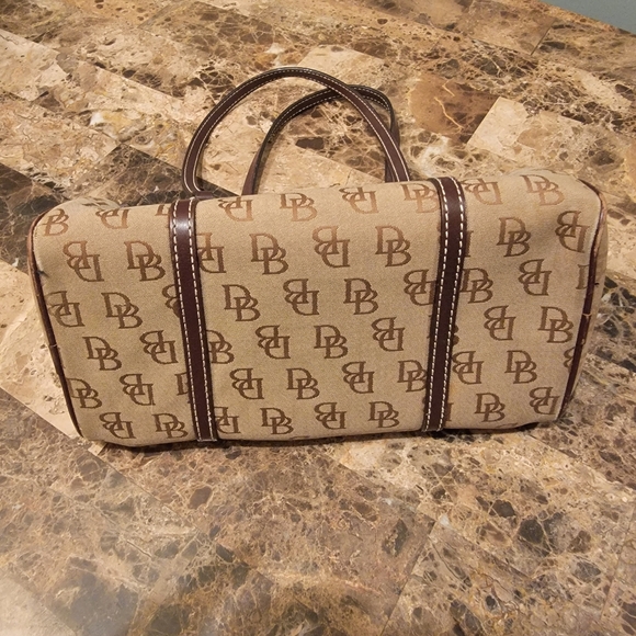 Dooney & Bourke Signature Canvas Barrel Bag - Picture 12 of 13